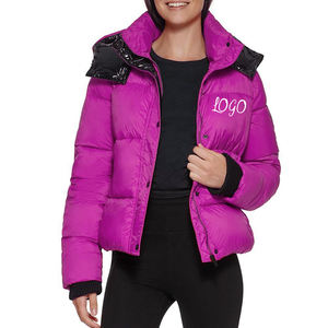 Blouson matelassé léger pour femme à col montant, design personnalisé, coupe courte, uni et vierge - Product Image 3