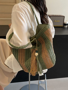 Factory wholesale OEM ODM ladies Large capacity handbag straw hobo tote shoulder bags fashion design fashion beach handbag - Product Image 4