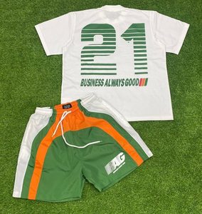 Conjunto Deportivo Casual de Verano para Hombre, Camiseta Blanca con Logotipo Personalizado y Pantalones Cortos Verde Naranja, Impresión Serigrafiada, Cordón Ajustable, Transpirable - Product Image 2