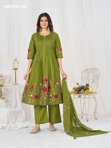 Kurti-Colletas Pantalón-Dupatta de Algodón Puro con Bordado Multihilo y Trabajo de Lúp, de Aspecto Elegante, para Mujer - Product Image 3