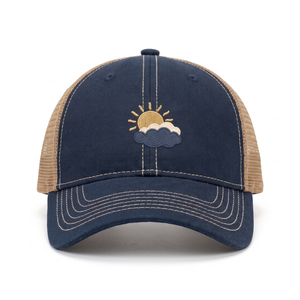 Gorra de béisbol trucker de malla azul marino con logo de sol y nube bordado personalizado premium, de 6 paneles, con cierre snapback, para hombres y mujeres, para exteriores. - Product Image 1