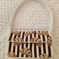 Nouvel Arrivage Pochette Femme Broderie Motif Poisson Perles et Grains Personnalisable Couleur & Taille