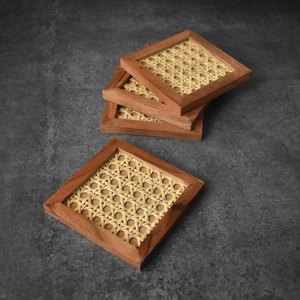 Wholesale Handmade Rattan Drink Coaster <b>Round</b> Heat Resistant Braided <b>Placemats</b> for Dining Table From India - Product Image 1