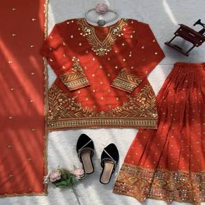 VASTRA COTTAGE Elegante Conjunto Kurti Sharara de Georgette con Bordado de Hilo de Lentejuelas, Forro Suave y Dupatta de Georgette a Juego - Product Image 5