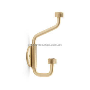 Crochets muraux en laiton longue durée avec un attrait rustique conçus pour les maisons élégantes et un usage quotidien pratique - Product Image 3