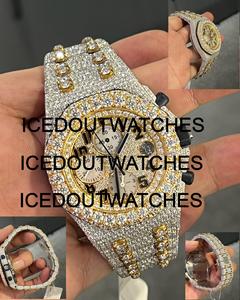 Reloj cronógrafo con diamantes de moissanita VVS en oro amarillo de 14 quilates, caja redonda con esfera de acero inoxidable. - Product Image 3