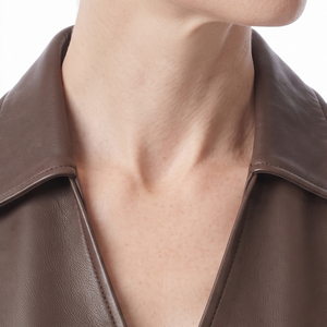 Chaleco de Cuero para Mujer con Cuello Camisero, Sin Mangas, Ecológico, Reversible, para Invierno, Oficina, Personalizable - Product Image 6