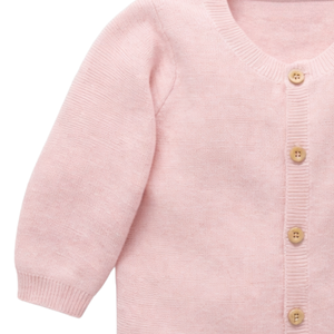Cardigan rose pâle texturé pour bébé, en tricot doux, à manches longues, boutonné, pour nouveau-né, nourrisson et tout-petit. - Product Image 3