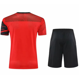 เสื้อเทนนิสแขนสั้นคุณภาพพรีเมียม ระบายอากาศได้ดี พร้อมกางเกงขาสั้นเข้าชุด สำหรับลุคสปอร์ต ชุดยูนิฟอร์มเทนนิสชาย - Product Image 2