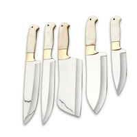 Ensemble de couteaux de chef professionnels en acier inoxydable de haute qualité, faits à la main, tranchants, orientation pour droitier, manche en bois personnalisé