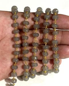 Cadena de cuentas de piedras preciosas grises naturales de 8 mm, cadena de rosario envuelta en alambre chapado en oro, suministros para hacer joyas DIY - Product Image 4