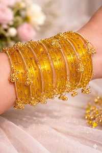 Bracelets dorés de qualité supérieure, tendance, multicolores, en perles de verre, ensemble de bracelets Churiyan, finition avec accents scintillants, couleurs personnalisées, traditionnels - Product Image 5