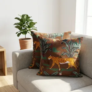 Funda de Almohada de Terciopelo de Algodón Marrón con Estampado de Leopardo y Selva Tropical, Funda de Cojín Decorativa de Lujo para Sofá - Product Image 4