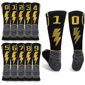 Chaussettes de sport thermiques pour hommes, design tricoté personnalisé, respirantes, en spandex et polyester, chaussettes de compression pour le basketball - Product Image 3
