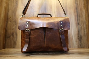 Fabricante indio, bolsos de mensajero para computadora, maletín marrón hecho a mano para hombres, bolso de negocios de cuero, bolsos de cuero para médicos - Product Image 2