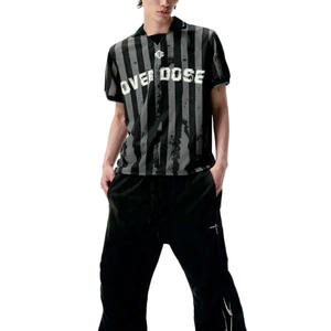 Maillot de football américain pour homme de haute qualité, à rayures verticales, style streetwear, col polo, motif personnalisé, mélange de polyester, été, vente en gros - Product Image 4