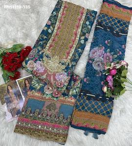 Colección de Salwar-Suit-Dupatta de alta calidad en muselina de viscosa con estampado digital y trabajo Aari hecho a mano, proveedor indio. - Product Image 4