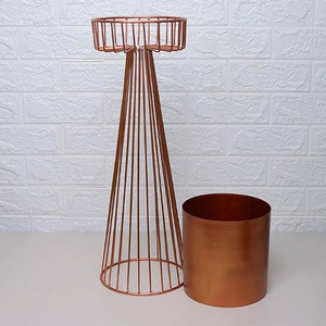 Pot de fleurs en métal (or rose) robuste et très durable avec support pour salon, balcon intérieur/extérieur - Product Image 3