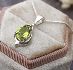 Collier pendentif en péridot naturel en forme de larme, en argent sterling 925, bijoux fins faits à la main pour femmes, cadeau d'anniversaire - Product Image 2