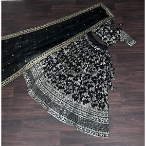 Ensemble Lehenga Choli & Dupatta Tissu Jacquard Pure Viscose Teintable Designer - Product Image 1