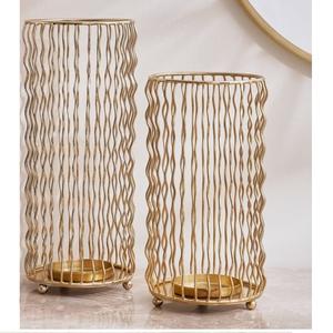 Porte-bougie en métal et verre au design moderne, porte-bougie au design unique, porte-bougie pour Noël et les mariages, article d'utilisation quotidienne - Product Image 2