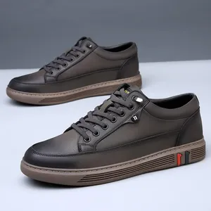 Nouvelles chaussures pour hommes en cuir véritable, chaussures décontractées printemps automne, chaussures plates noires cool, chaussures de skate, baskets à enfiler tendance pour jeunes - Product Image 6