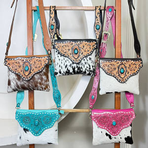Sac à bandoulière en cuir de vachette fait main au design élégant pour femme, sac à main de style western grande capacité, sacoche bandoulière - Product Image 4