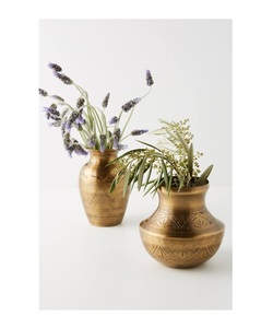 Deluxe Aluminum Decorative Bouquet Vase Handmade Stylish Floral Display Luxury Interior Centerpiece Premium Home Collection - Product Image 6