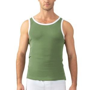 La camiseta sin mangas versátil para hombres se puede usar para entrenamientos ropa casual o debajo de las camisas para capas - Product Image 1