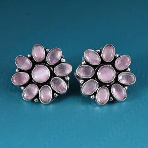 Pendientes Florales de Plata Oxidada con Gema Rosa, Gran Venta |   Pendientes Étnicos Boho al por Mayor, Joyería de Jaipur - Product Image 3