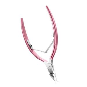 Outils de manucure et pédicure : Coupe-cuticules argenté poli, kit de base, mini-ciseaux - Product Image 3