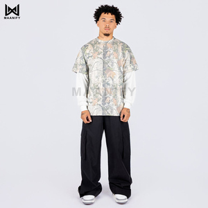 เสื้อยืดโอเวอร์ไซส์แขนสองชั้นพิมพ์โลโก้ OEM สำหรับผู้ชาย สไตล์สตรีทแวร์ทรงหลวม ซักเอนไซม์ ขายดีที่สุด ผลิตโดย MAANIFY - Product Image 3