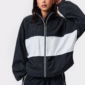 2026 Women's Fashion 100% Nylon Woven Colorblock Track Suit Breathable Oversized Fit 2-Piece Sports Suit Lightweight Tracksuits - Product Image 4