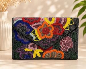 Pochette perlée faite à la main, style moderne de luxe, sac de rangement en verre, 100% coton, motif trèfle vert, design Martini 3L+ - Product Image 2