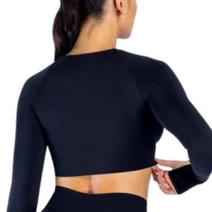 Women Black Long Sleeve Twist Front Crop Top Matching Leggings <b>Set</b> Slim Fit <b>Activewear</b> Gym Wear Fashion Sportswear Wholesale - Product Image 6
