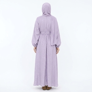 ชุดเดรสยาวมุสลิมขายส่ง พร้อมเข็มขัดและฮิญาบ เสื้อผ้าอิสลาม - Product Image 4