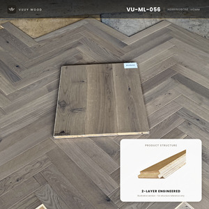 Parquet de Roble Ingenierizado Gris Humo con Diseño Espiga de 18mm, Madera Maciza con Sistema de Encaje Macho y Hembra - Product Image 1