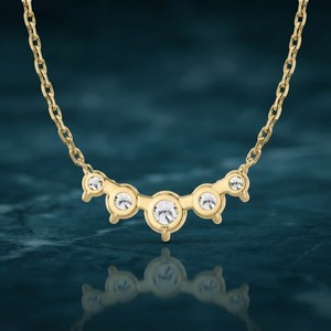 Collar con Colgante Graduado de 5 Piedras de Diamante Cultivado en Laboratorio Redondo EF VVS1, Cadena de Oro Amarillo de 14K, Certificado IGI, Regalo para Novia - Product Image 4