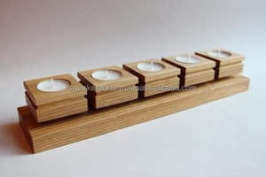 Ensemble de trois bougeoirs en métal et en bois de style INS de luxe faits à la main pour la décoration de Noël, de mariage et d'intérieur - Product Image 3