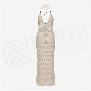 Ensemble de yoga 2 pièces imprimé papillon bleu avec finition dorée, body à col en V profond et jupe portefeuille longueur genou - Product Image 2