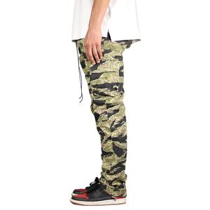 Pantalon de jogging unisexe en polyester, imprimé par sublimation, avec motifs colorés et détaillés, dynamique et décontracté, style resort, à l'agencement graphique unique - Product Image 1