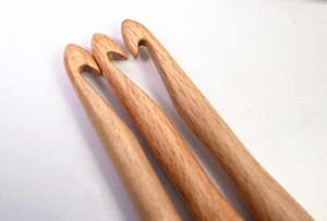 Wooden <b>Crochet</b> <b>Hook</b> Large Size Simple Design Multifunctional Knitting Tool Durable Eco-Friendly Handmade - Product Image 2