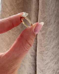 แหวนเพชรหมั้นทรงกลมมรกต เพชรเลี้ยงในห้องปฏิบัติการ ทองคำแท้ 14k 18k แบบหนามเตยครึ่งวง แหวนแต่งงาน ของขวัญสำหรับผู้หญิง ขายส่ง - Product Image 2