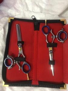 New Fashion 7.0 Inch Bearing Screw Black Beauty Barber <b>Scissors</b> Flat Tooth Hair Cutting <b>Scissors</b> with Stainless Steel Handle - Product Image 3