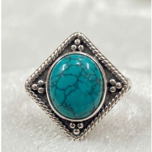 แหวนเงินแท้ 925 ประดับมูนสโตนทรงรี ตัวเรือนเงินแท้ งานแฮนด์เมด ราคาขายส่ง เครื่องประดับเงิน - Product Image 3