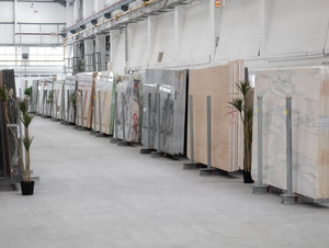 Dalle de granit blanc poli au design moderne pour cuisine Escalier extérieur d'Inde-pour bureaux et bâtiments géants - Product Image 5