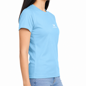 T-shirt pour femme de haute qualité, bleu clair, coupe ajustée, col rond, manches courtes, 100% coton, couleur unie, tissu jersey respirant - Product Image 2