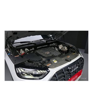 Audi Q5 45 TFSI Quattro 2022, 117.484 km, Emisión Euro V, Asientos de Cuero, Volante a la Izquierda, Cámara Trasera - Product Image 6