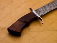 Couteau de chasse à lame fixe en acier Damas forgé à la main, pleine longueur de lame, pour survie en extérieur, DIY, OEM, bord dentelé, livraison directe