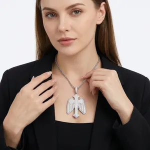 LAX DIORE JEWELS - Colgante de Cruz de Moissanita Plateado en Oro Rosa para Mujer, Joyería Religiosa Hip Hop, Colgantes para Uso Diario - Product Image 2